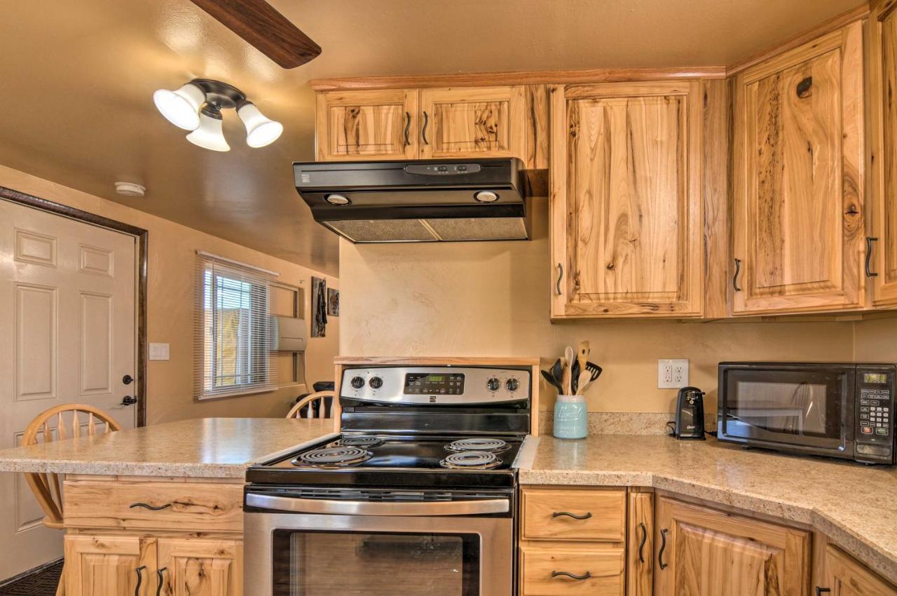 Cozy Home With Canyon Views 2 Mi To Grand Staircase Henrieville Esterno foto