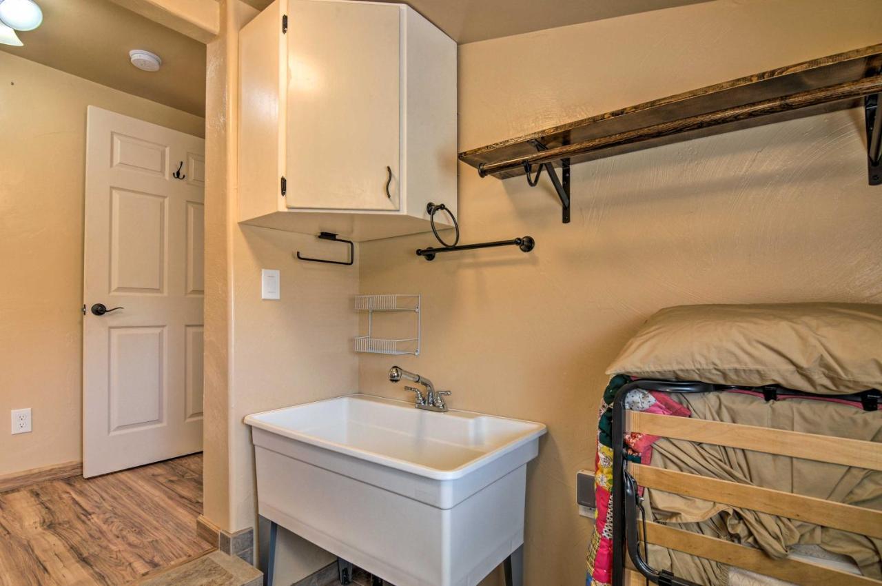 Cozy Home With Canyon Views 2 Mi To Grand Staircase Henrieville Esterno foto